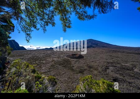 Wandern auf Piton de la Fournaise Stockfoto