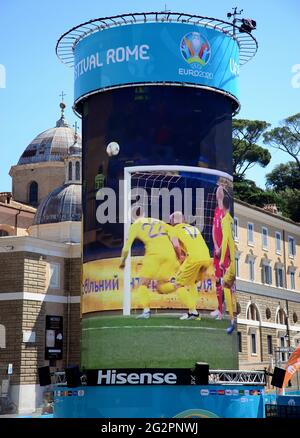 Eröffnung des UEFA-Festivals, einer Reihe von Initiativen im Zusammenhang mit der Euro 2020, die in Rom stattfinden wird. Piazza del Popolo Drehpunkt der Fanzone Stockfoto