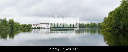 Gluecksburg, Deutschland - 27. Mai 2021: Panoramablick auf die Gluecksburg in Norddeutschland Stockfoto