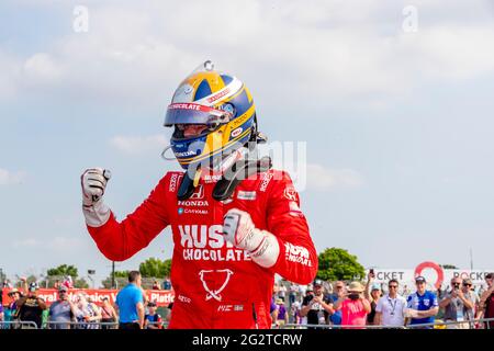 Detroit, Michigan, USA. Juni 2021. MARCUS ERICSSON (8) aus Kumla, Schweden, gewinnt den Chevrolet Detroit Grand Prix auf der Belle Isle in Detroit, Michigan. Kredit: Brandon Carter Grindstone Medien/ASP/ZUMA Wire/Alamy Live Nachrichten Stockfoto