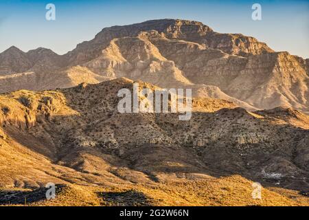 Chinati Peak, Chinati Mountains, Future State Park, über Pinto Canyon, Pinto Canyon Road, Big Bend Country, Texas, USA Stockfoto