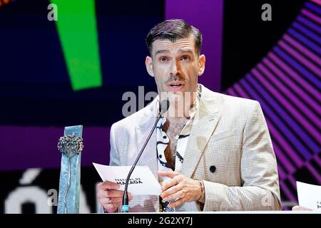 Malaga, Spanien. Juni 2021. Fernando Valdivieso während der Abschlussgala des Festival de Malaga 2021 im Teatro Cervantes gesehen. 'El Ventre del Mar', ein Film von Agusti Villaronga, waren die am meisten ausgezeichneten Filme während des Festival de Malaga 2021. Kredit: SOPA Images Limited/Alamy Live Nachrichten Stockfoto