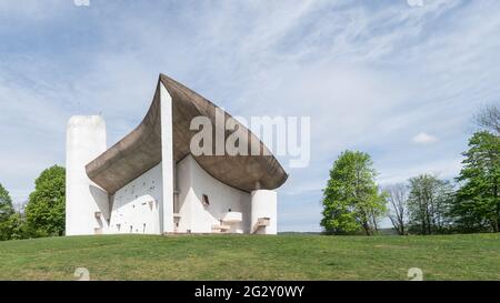 Die Colline Notre Dame du Haut in Ronchamp, Frankreich Stockfoto