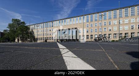 Köln, Deutschland - 11. Juni 2021: hauptgebäude der universität zu köln Stockfoto