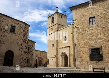 Caceres, Spanien. Die Co-Kathedrale von Caceres (Concatedral de Santa Maria) in der Altstadt von Monumental, einem Weltkulturerbe Stockfoto