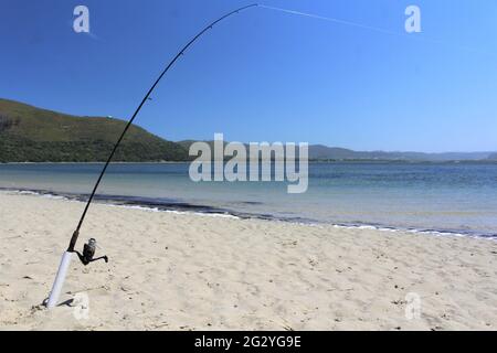 Angeln am Meer in Knysna, Südafrika Stockfoto