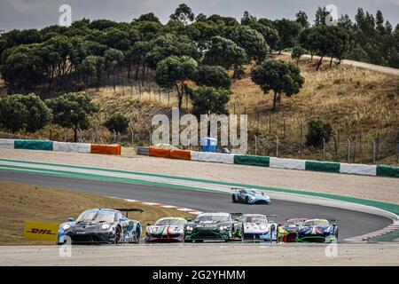 77 Ried Christian (ger), Evans Jaxon (nzl), Campbell Matt (Auts), Dempsey-Proton Racing, Porsche 911 RSR - 19, Aktion während der 8 Stunden von Portimao, 2. Runde der FIA-Langstrecken-Weltmeisterschaft 2021 auf dem Algarve International Circuit, vom 11. Bis 13. Juni 2021 in Portimao, Algarve, Portugal - Foto Francois Flamand / DPPI / LiveMedia Stockfoto