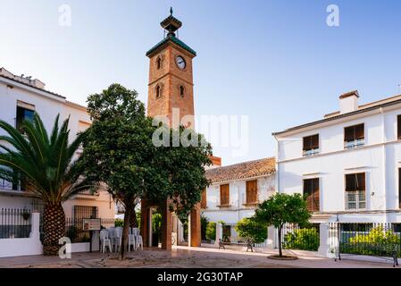 Blick vom La Plaza. Clock Tower, es war Teil des alten Lebensmittelmarktes. Es stammt aus der Zweiten Republik und besteht aus einem Backsteinturm, der mit gree gekrönt ist Stockfoto