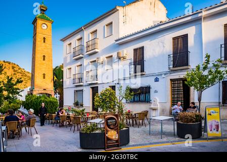 Blick vom La Plaza. Clock Tower, es war Teil des alten Lebensmittelmarktes. Es stammt aus der Zweiten Republik und besteht aus einem Backsteinturm, der mit gree gekrönt ist Stockfoto