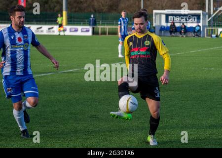 Bridgend, Wales 05. Dezember 2020. JD Cymru Premier League-Spiel zwischen dem FC Pen-y-Bont und Caernarfon Town Stockfoto