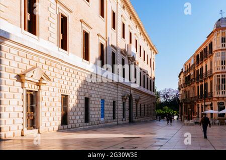 Der Palacio de la Aduana, Zollpalast, ist ein Gebäude in Málaga, derzeit Sitz des Museo de Málaga, Museum von Malaga. Malaga, Andaluc Stockfoto