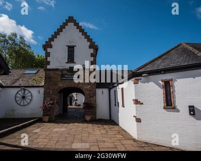 Verschiedene Bilder von Gretna Green, dem berühmten Blacksmith's Shop, dem Restaurant und dem Hotel, werden häufig als Hochzeitslocation für formelle und entlaufene Paare genutzt Stockfoto