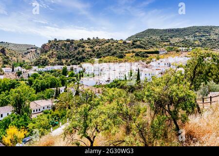 Almedinilla ist eine spanische Gemeinde am östlichen Ende der Region Subbética Cordobesa in der Provinz Córdoba, Andalusien. Almedinilla, Stockfoto