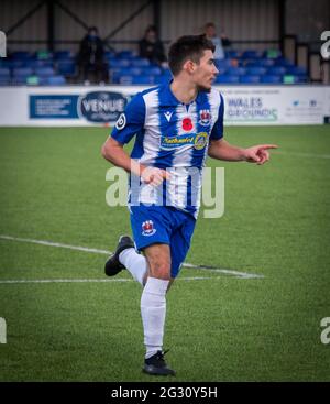 Bridgend, Wales 05. Dezember 2020. JD Cymru Premier League-Spiel zwischen dem FC Pen-y-Bont und Caernarfon Town Stockfoto