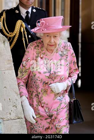 Königin Elizabeth II trifft US-Präsident Joe Biden und First Lady Jill Biden im Schloss Windsor in Berkshire. Bilddatum: Sonntag, 13. Juni 2021. Stockfoto