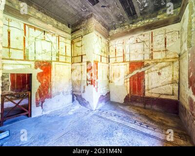 Fresko verzierte Wand - Oplontis bekannt als Villa Poppaea in Torre Annunziata - Neapel, Italien Stockfoto