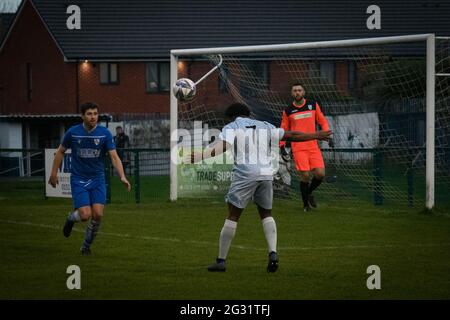 Birkenhead, England 19. Dezember 2020. North West Counties League First Division South Spiel zwischen Cammell Laird 1907 und New Mills. Stockfoto