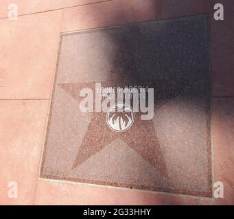 Palm Springs, Kalifornien, USA 10. Juni 2021 EINE allgemeine Sicht auf die Atmosphäre von Lauren Bacall's Star auf dem Walk of Fame in Palm Springs, Kalifornien, USA. Foto von Barry King/Alamy Stockfoto Stockfoto