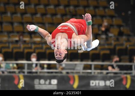 München, Deutschland. Juni 2021. Andreas TOBA (GER), Action am Boden, rund um Männer. Gymnastik 2. Olympia-Qualifikation in München am 12. Juni 2021. Kredit: dpa/Alamy Live Nachrichten Stockfoto