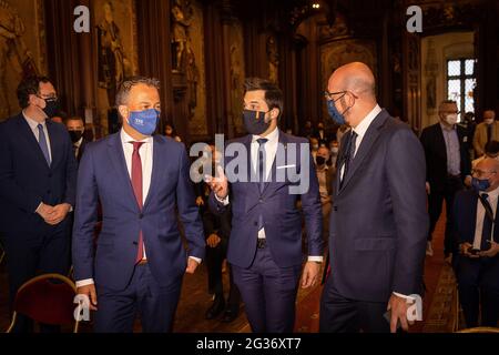 Egbert Lachaert, der Vorsitzende VON Open VLD, Georges-Louis Bouchez und Charles Michel, die während der Feier zum 175-jährigen Jubiläum von Bel abgebildet wurden Stockfoto