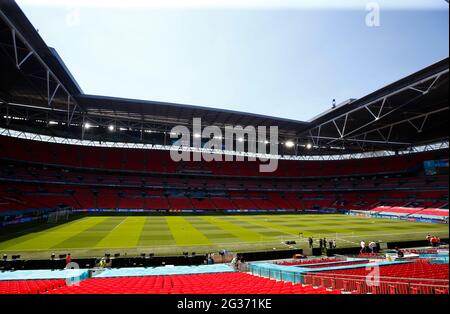 WEMBLEY, Großbritannien, JUNI 13: Blick auf Wembley während der Europameisterschaft der Gruppe D zwischen England und Kroatien im Wembley-Stadion in London am 13 Stockfoto