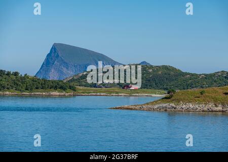 Felsige Berglandschaft, Senja, Senja Panoramastraße, Norwegen Stockfoto