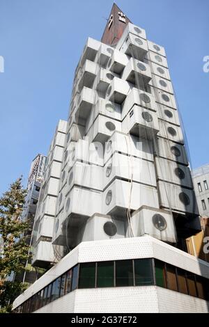 Nakagin Capsule Tower, Shimbashi-Viertel, Tokio, Japan Stockfoto