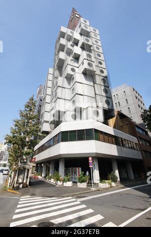 Nakagin Capsule Tower, Shimbashi-Viertel, Tokio, Japan Stockfoto
