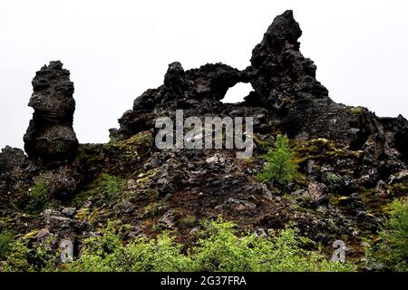 Lavaformationen, vulkanisches Gestein, gekühlter Lavastrom, Lavator, Dimmugorgir, Myvatn, Island Stockfoto