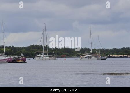 DENPASAR, INDONESIEN - 27. Januar 2021: Die Schönheit und die Einrichtungen des Traumstrands in sanur, Bali, 12. Februar 2021 Stockfoto
