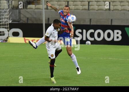 Fortaleza, Brasilien. Juni 2021. Titi von Fortaleza während des Fußballspiels Campeonato Brasileiro zwischen Fortaleza und Sport in der Arena Castelao, Fortaleza, Brasilien. Kredit: SPP Sport Pressefoto. /Alamy Live News Stockfoto