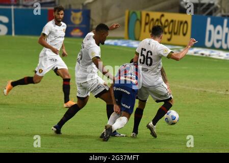 Fortaleza, Brasilien. Juni 2021. Robson von Fortaleza während des Fußballspiels Campeonato Brasileiro zwischen Fortaleza und Sport in der Arena Castelao, Fortaleza, Brasilien. Kredit: SPP Sport Pressefoto. /Alamy Live News Stockfoto