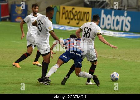 Fortaleza, Brasilien. Juni 2021. Robson von Fortaleza während des Fußballspiels Campeonato Brasileiro zwischen Fortaleza und Sport in der Arena Castelao, Fortaleza, Brasilien. Kredit: SPP Sport Pressefoto. /Alamy Live News Stockfoto