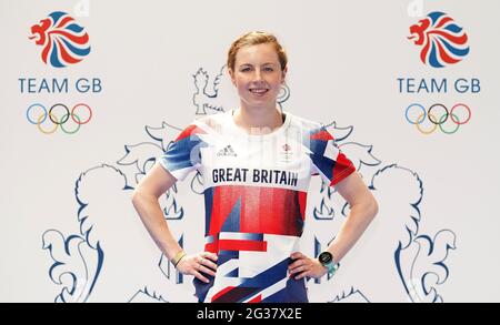 Großbritannien Triathlet Georgia Taylor Brown, während der Trainingsveranstaltung für die Olympischen Spiele in Tokio 2020 im NEC Birmingham, Großbritannien. Bilddatum: Montag, 14. Juni 2021. Stockfoto