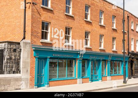 Pearse Lyons Experience und Gin School Gebäude in 118-120 St James’s Street, Dublin 4, Irland Stockfoto