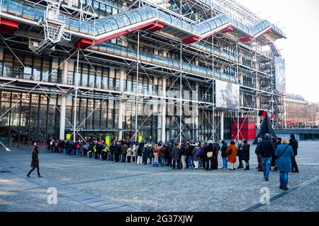 PARIS, FRANKREICH - 2. MÄRZ 2014: Die Hauptfassade des Centre Centre Centre Centre Centre Centre Centre Centre Centre Centre Centre Centre Centre Centre de Paris Stockfoto