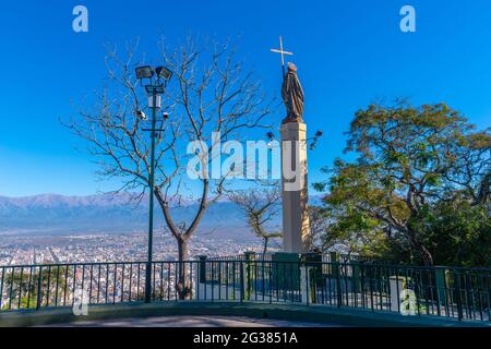 Auf dem Hügel Cerro San Bernardo, Endstation der Seilbahn Teleferico San Bernado, Kolonialstadt Salta im Nordwesten Argentiniens, Lateinamerika Stockfoto