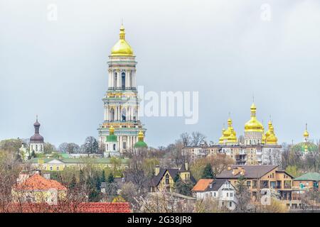 Großer Lavra-Glockenturm in Kiew Pechersk Lavra oder das Kiewer Höhlenkloster in Kiew, Ukraine. Stockfoto