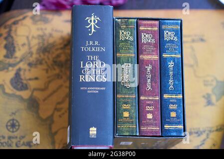 Der Herr der Ringe Buch und Trilogie Extended Edition 12-DVD Box Set Stockfoto