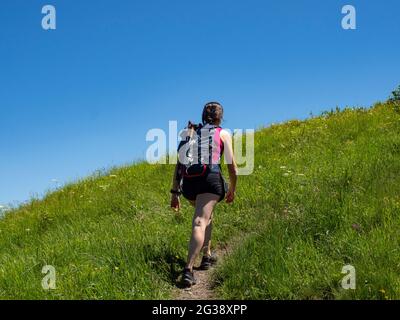 Trekking-Szene auf dem Comer See alpen Stockfoto