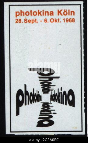 Werbung, Plakatmarken, Ausstellungen / Ausstellungen, 'Photokina', Köln, 1968, ADDITIONAL-RIGHTS-CLEARANCE-INFO-NOT-AVAILABLE Stockfoto