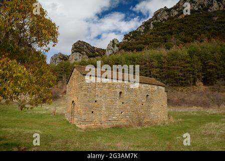 Kloster Santa María de Obarra (Ribagorza, Huesca, Aragon, Spanien) ESP: Monasterio de Santa María de Obarra (Ribagorza, Huesca, Aragón, España) Stockfoto