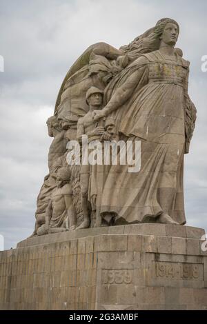 Le Havre, Frankreich - 05 30 2019: Denkmal und Vulkan Stockfoto