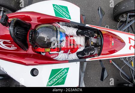 VallelungaJuni 13 2021, FX-Rennen. Blick auf Rennwagen-Einsitzer-Cockpit direkt von oben Stockfoto