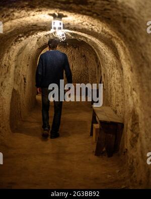 Innenraum des Bombenschutzbunker des Bahnhofs in La Garriga, der während des Spanischen Bürgerkrieges genutzt wurde (Barcelona, Katalonien, Spanien) Stockfoto