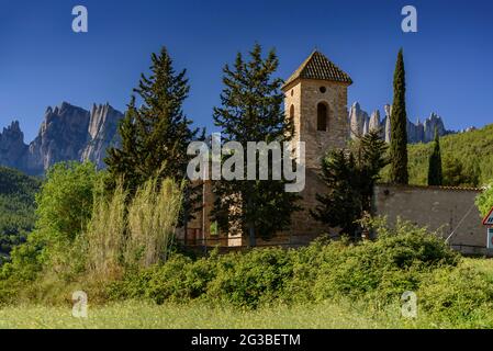 Kirche Sant Esteve de Marganell bei Sonnenaufgang (Bages, Barcelona, Katalonien, Spanien) ESP: Iglesia de Sant Esteve de Marganell al amanecer (España) Stockfoto