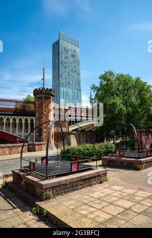 Lebensmittelgeschäft, Castlefield, Manchester. Eine historische Stätte in diesem urban Heritage Park rund um die Bridgewater und Rochdale Kanäle. Stockfoto