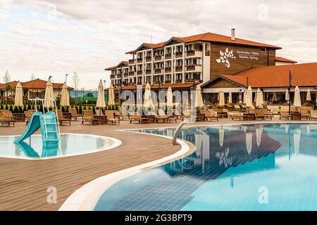 Belchin Spring Hotel mit seinen Thermalquellen in Samokov, Bulgarien Stockfoto