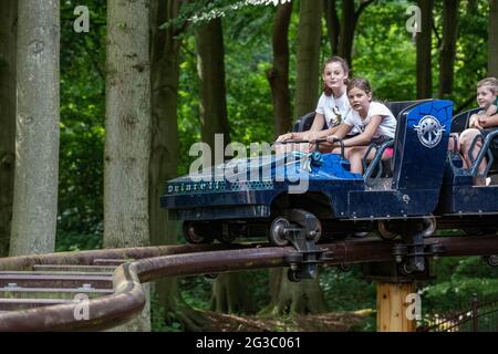 Fotoserie von Duinrell Theme Park The Netherlands inc Flacon, libb Wild Wings Splash Summer vaction Fun Stockfoto
