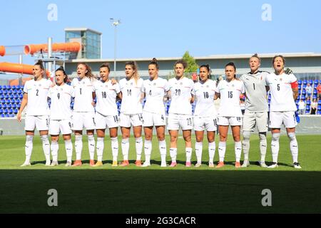 Wien, Österreich. 14. Juni 2021. Beim Freundschaftsspiel Womens International zwischen Österreich und Italien in der Wiener Neustadt Arena in Wien, Österreich. Kredit: SPP Sport Pressefoto. /Alamy Live News Stockfoto